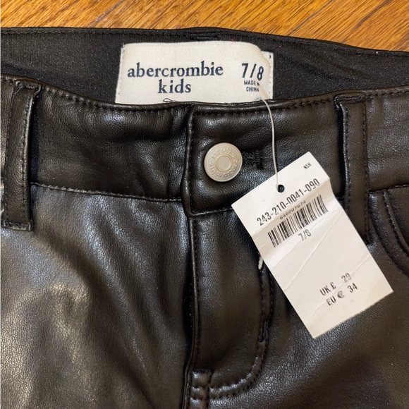 Abercrombie Kids Black Faux Leather Mini Skirt - Picture 5 of 5